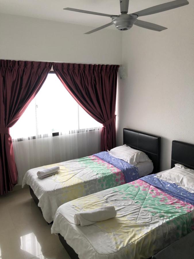 Beach Resort Home Stay Sri Sayang 05 Apartment Batu Ferringhi 2Bedroom Zewnętrze zdjęcie